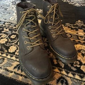 Dr Martens Airwair Luana Boots Size US W8/ US M6.5 EU 39/UK 6